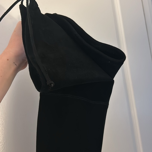 LIKE NEW Stuart Weitzman Lowland Suede Thigh-High Boots - Picture 9 of 10
